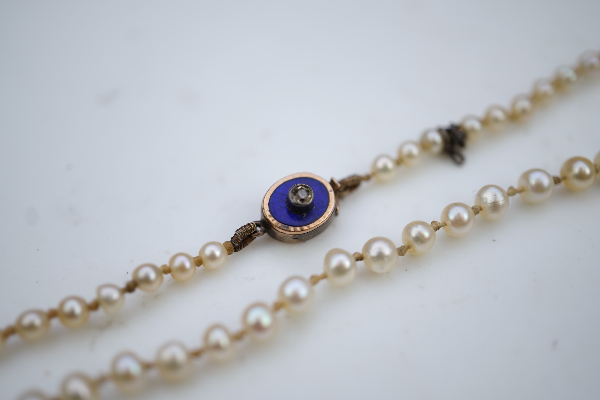 A pearl necklace, 19th century